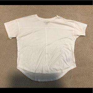 Gap white T-shirt